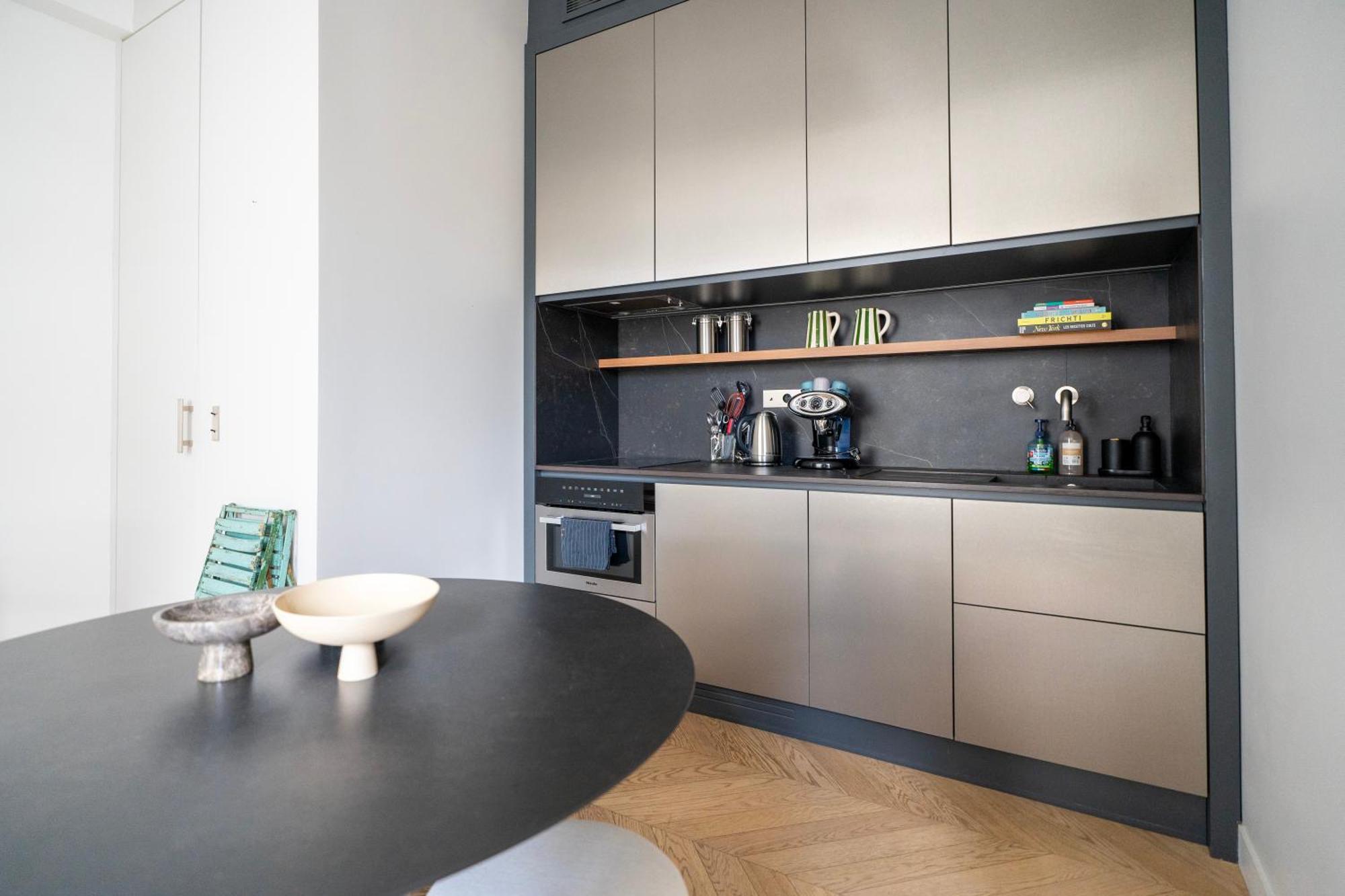 Stylish Flat Close To Louvre & Palais-royal Apartment *